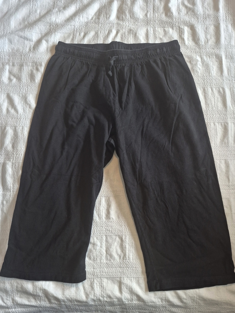 Champion women's size Large black cotton cropped pants VGUC